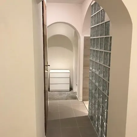 Konukevi L'antico Orologio Del Borgo *